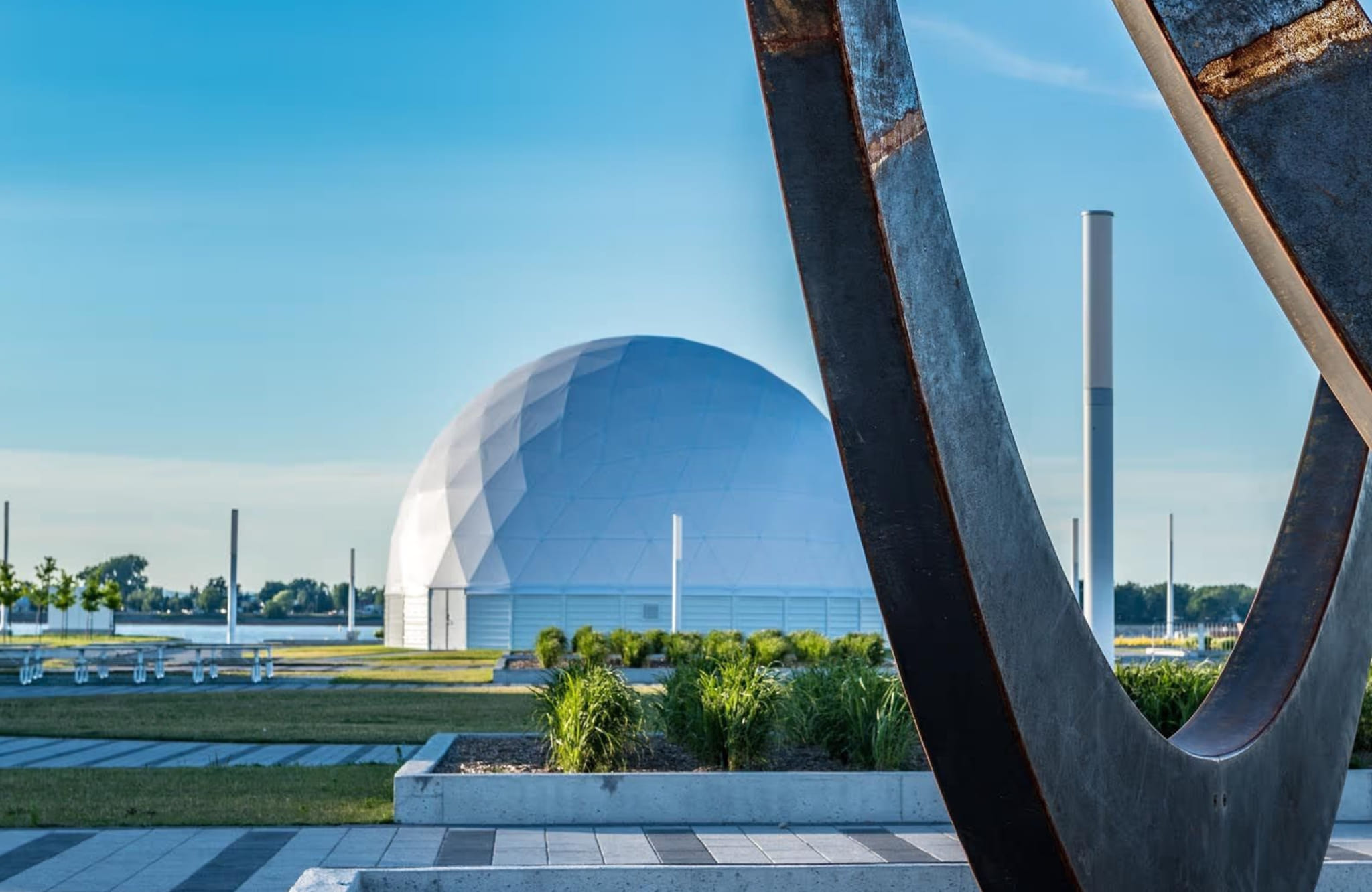 Sorel Tracy Venue Exterior Daytime