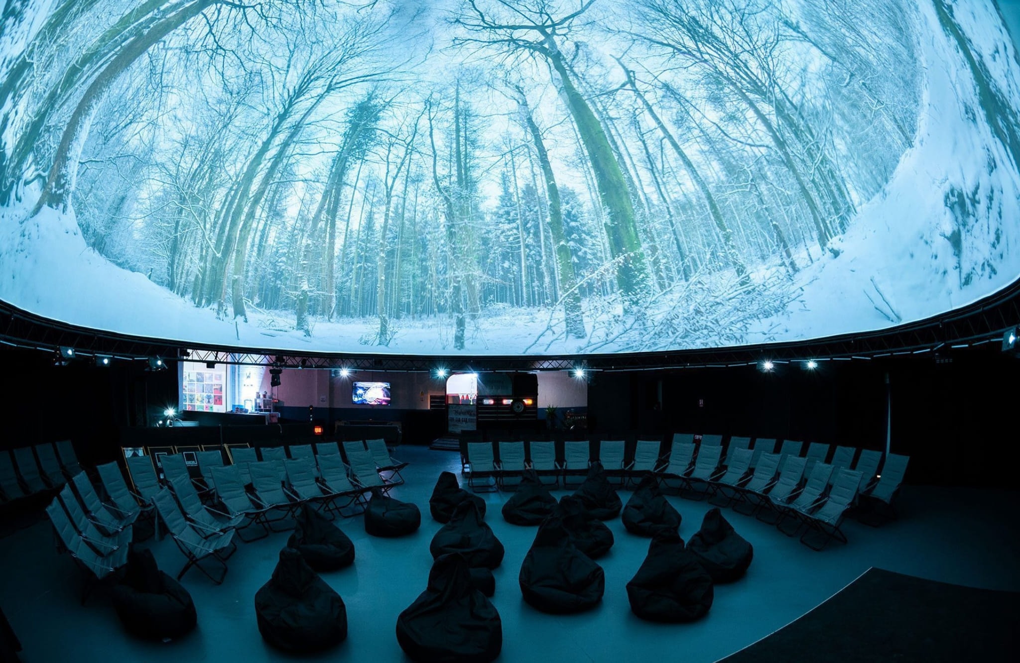 CULTVR LAB internal CARDIFF