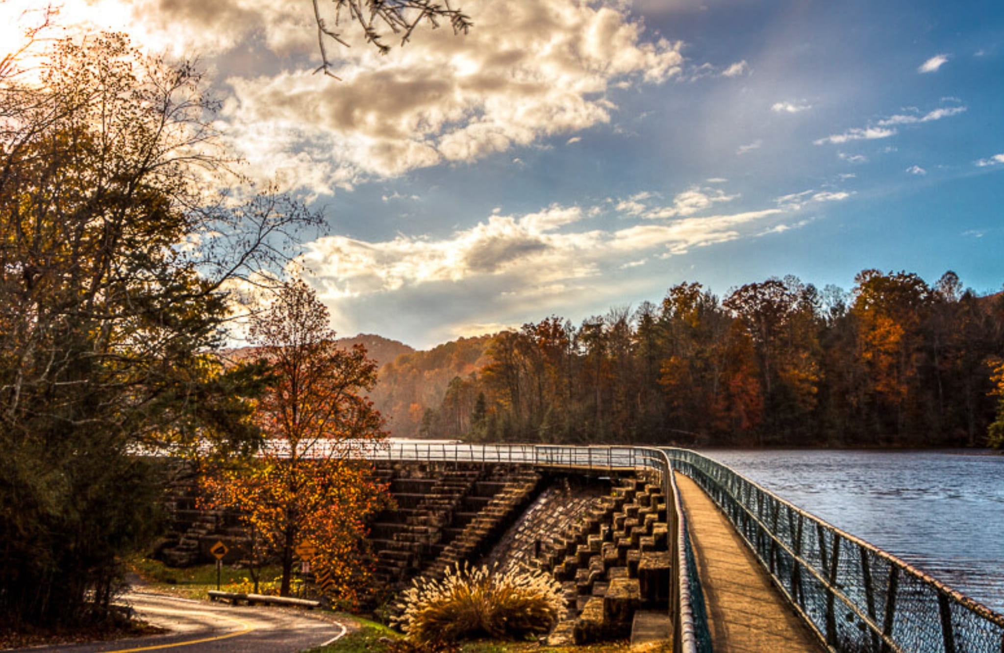 Bays-Mountain-20131102-903_4_5HDR Kingsport